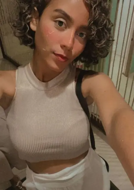 Я Angie, 27, из Мадрида, ищу знакомство