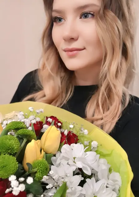 Татьяна из Киева, ищу на сайте общение