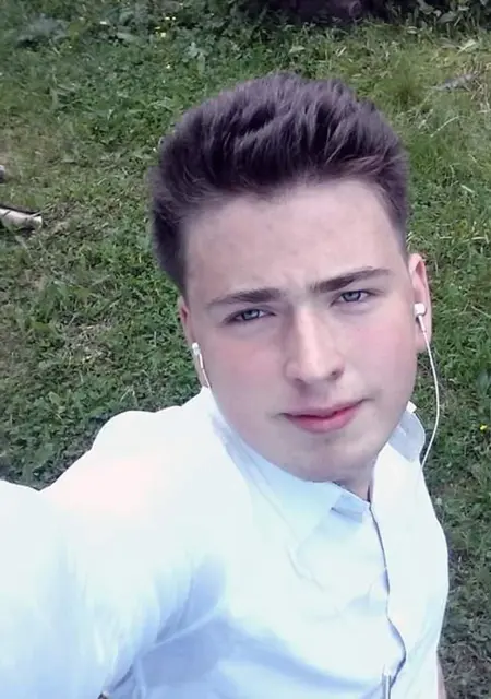 Михайло з Івано-Франківська, шукаю на сайті приємне проведення часу