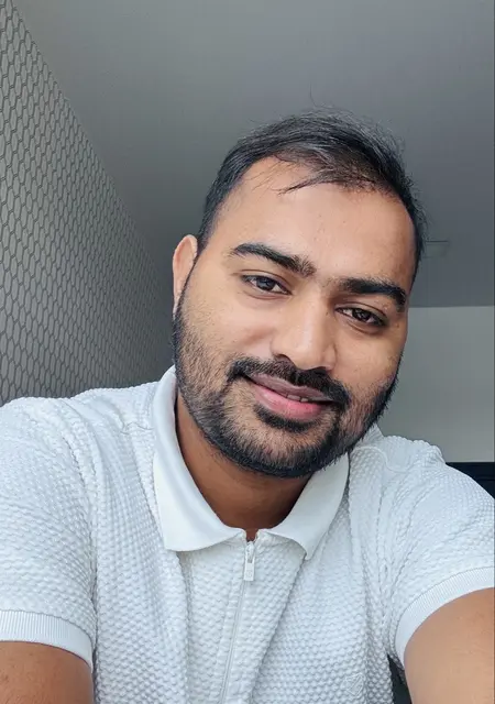 Fahad из Парижа, мне 30, познакомлюсь на одну ночь