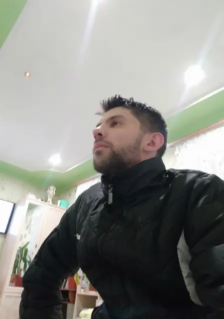 Я Djon, 36 років, знайомлюсь без зобов'язань у Кривому Розі