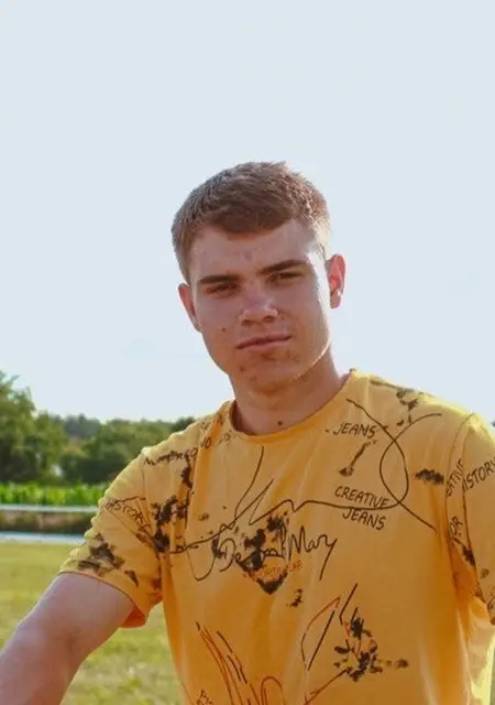 Я Елисей, 22, из Черкасс, ищу знакомство для общения