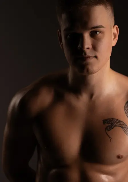 Danila de Sitges, busco en el sitio lío de una noche