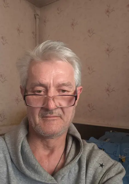 Я Павел, 55, знакомлюсь для постоянных отношений в Донецке