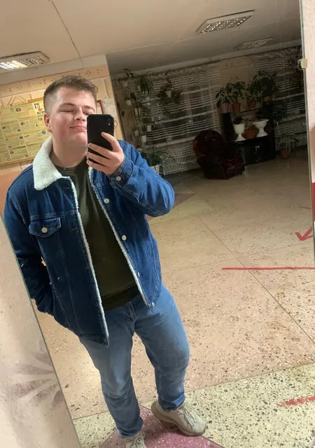 Діма з Кам’янця-Подільського, шукаю на сайті знайомства на одну ніч