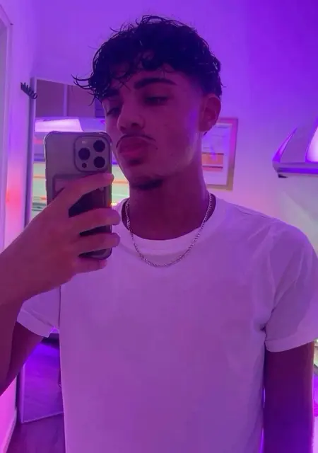 Can из Оберурзель, ищу на сайте открытые отношения