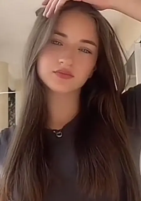 Я Катя, 25, из Амстердама, ищу знакомство для вирта