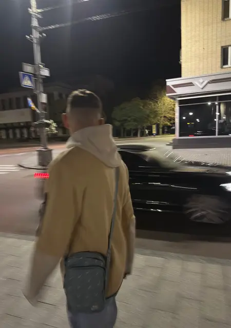 Egor з Ярмолинці, шукаю на сайті вірт