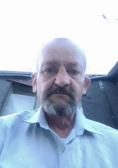 Я Валерий, 61, знакомлюсь без обязательств в Осиповичах