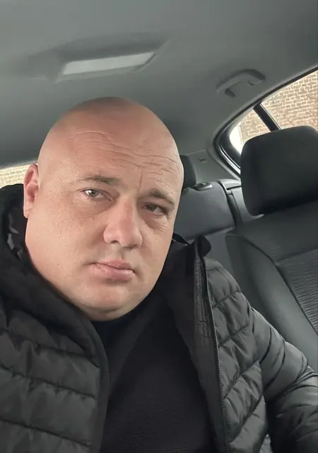 Я Roman, 36, из Бухгольц-ин-дер-Нордхайде, ищу знакомство для постоянных отношений