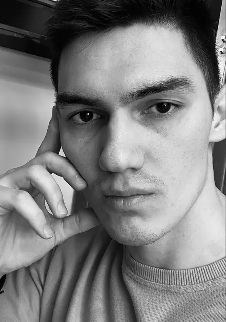 Отабек из Ташкента, ищу на сайте общение