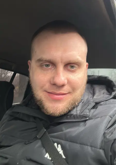 Дмитрий из Кишинёва, мне 27, познакомлюсь на одну ночь