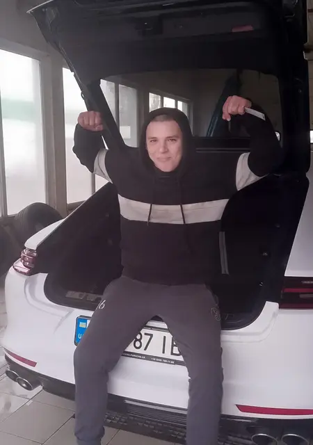 Антон Фрайле з Чаплинки, мені 23 років, познайомлюсь без зобов'язань