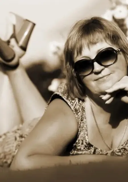 Я Ира, 60, знакомлюсь для вирта в Москве