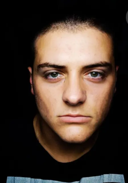 Ronny Wudzke из Афин, ищу на сайте дружбу