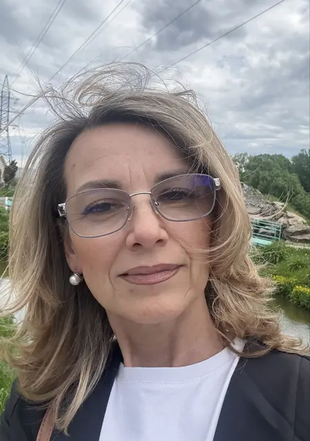 Я Ольга, 48, знакомлюсь для общения в Берлине