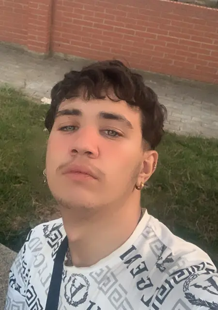 Я Juanan, 21, из Саламанки, ищу знакомство для дружбы