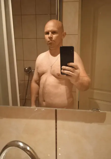 Я Andrej, 42, из Риги, ищу знакомства без обязательств