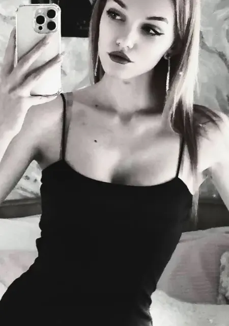 Soy Yelizaveta, 18 años, conociéndome para relación sin ataduras en Madrid