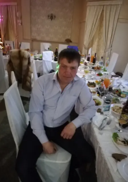 Я Oleg, 52, из Лиды, ищу знакомства на одну ночь