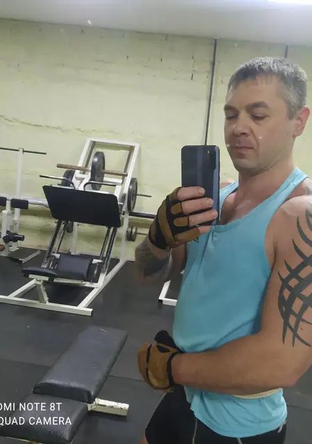 Я Максим, 38, из Горохова, ищу знакомство