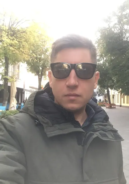 Я Tolik, 45 років, знайомлюсь без зобов'язань у Житомире