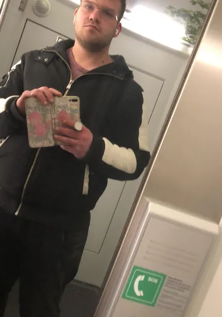 Nick из Базеля, мне 22, познакомлюсь для дружбы