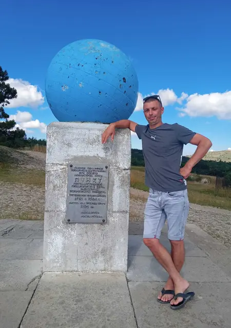 Стас з Новопскова, мені 46 років, познайомлюсь без зобов'язань