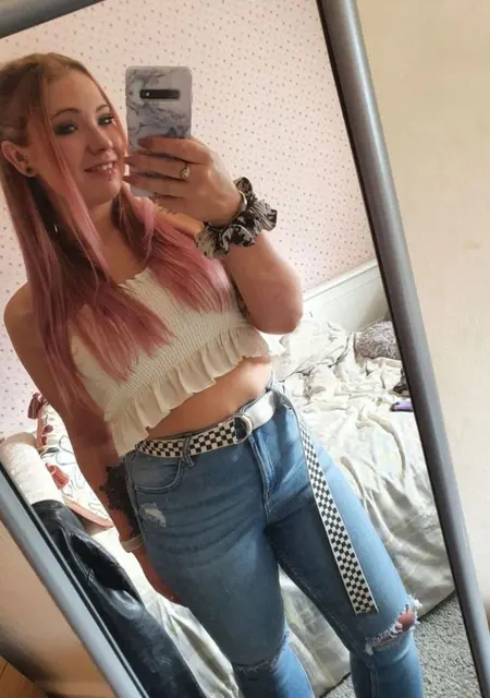 Я Georgina, 25, знакомлюсь в Лондоне