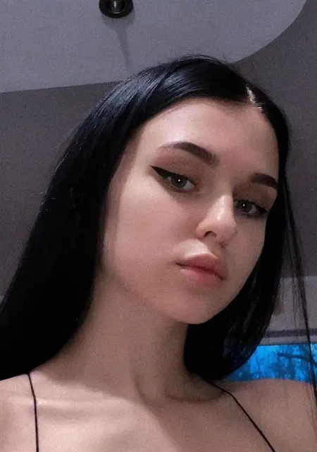 Я Виктория, 23, знакомлюсь для вирта в Краматорске