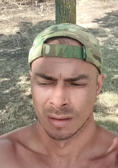 Yaroslav из Николаева, мне 32, познакомлюсь для приятного времяпровождения