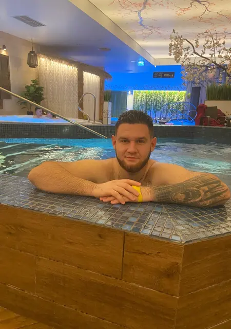 Я Максим, 23, знакомлюсь для приятного времяпровождения в Раквере