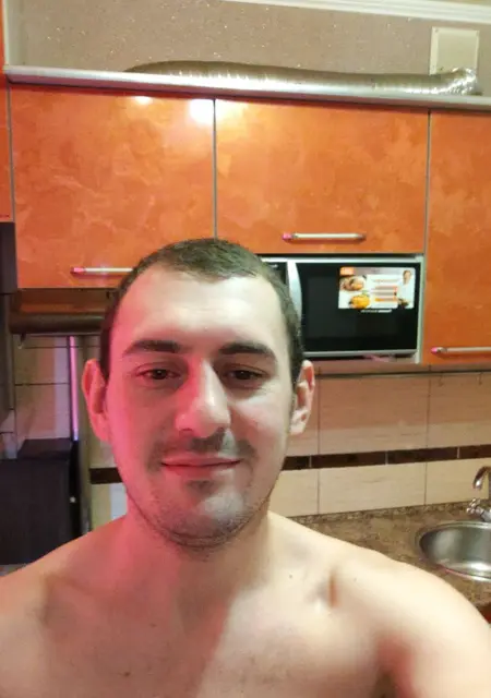 Александр из Бреста, ищу на сайте знакомства на одну ночь