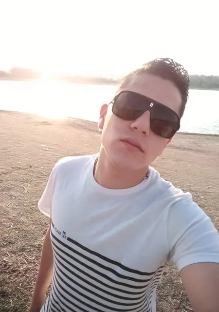 Aldalm из Куаутитлан-искалий, мне 26, познакомлюсь для приятного времяпровождения