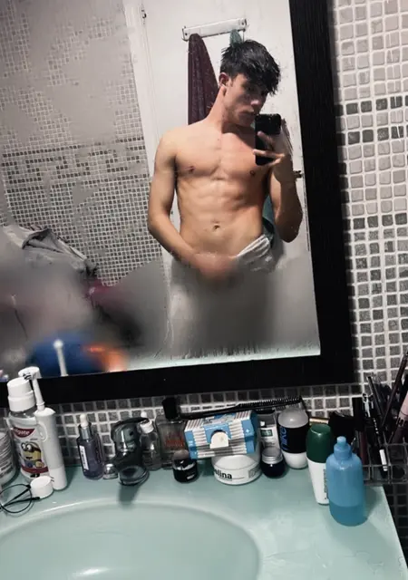 Manuel de Málaga, tengo 22 años, listo para conocer para lío de una noche