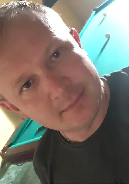 Я Евген, 34 років, знайомлюсь для постійних стосунків у Слов'янськ