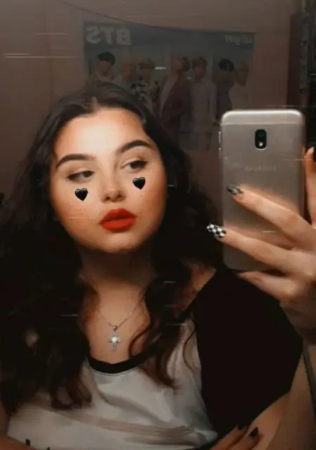 Davtyan из Афин, мне 21, познакомлюсь для приятного времяпровождения