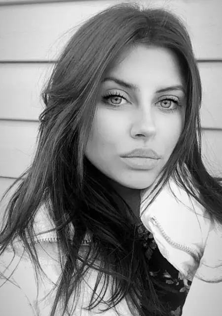 Ангелина из Стамбула, мне 24, познакомлюсь