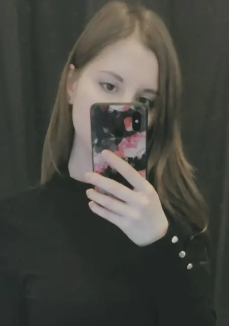 Маша из Пинска, ищу на сайте знакомства без обязательств