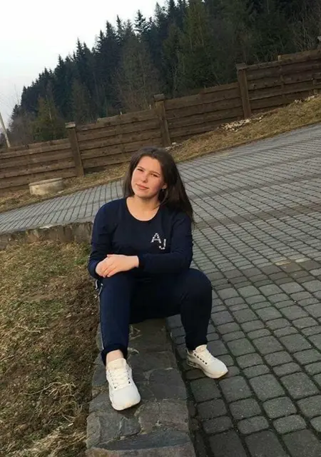 Я Bogdana, 25 років з Івано-Франківськ, шукаю знайомство для приємне проведення часу