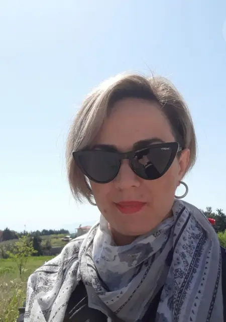 Я Kely, 39, знакомлюсь в Афинах