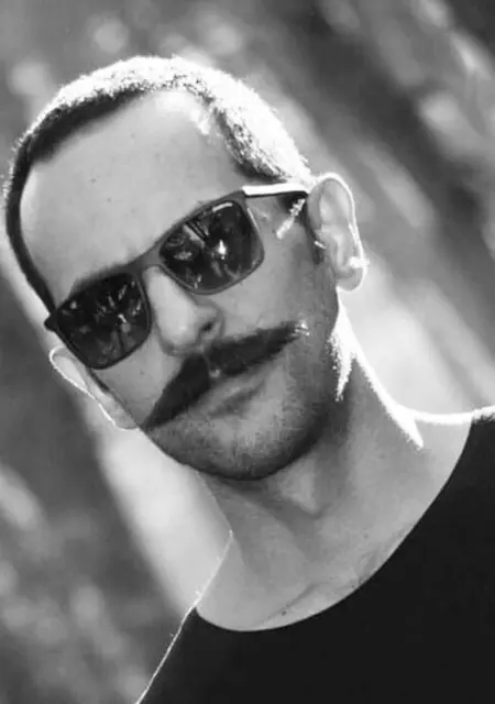 Mahdi из Стамбула, мне 33, познакомлюсь