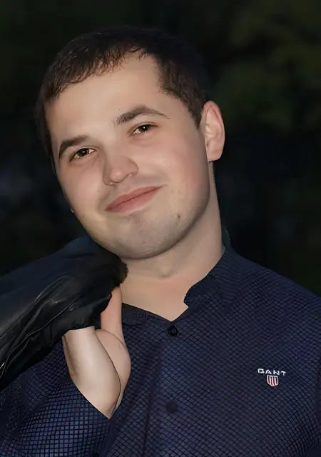 Я Егор, 25, знакомлюсь для общения в Сумах