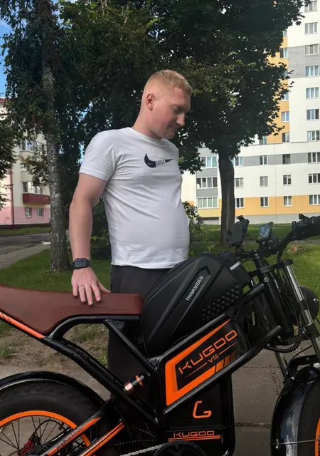 Артем из Могилёва, мне 23, познакомлюсь для общения