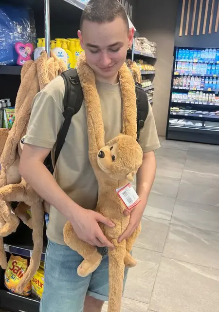 Ярослав из Львова, мне 20, познакомлюсь на одну ночь