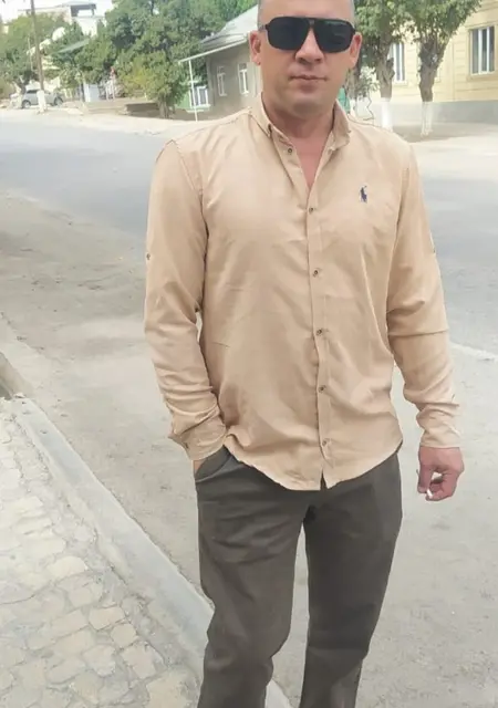 Я Арти, 42, знакомлюсь без обязательств в Бишкеке