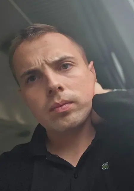 Александр из Гомеля, мне 31, познакомлюсь для открытые отношения