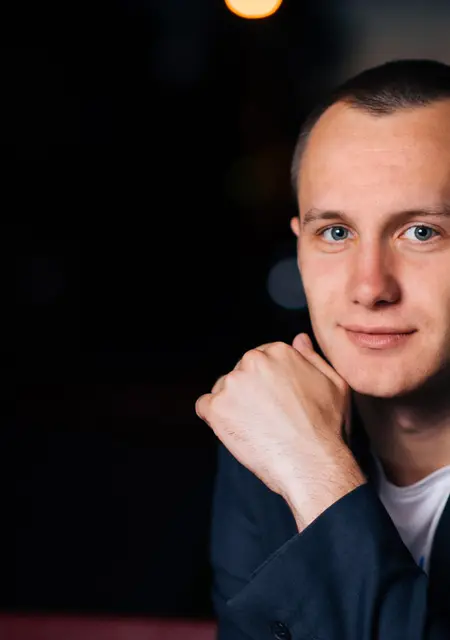 Саша из Самбора, ищу на сайте знакомства на одну ночь