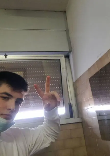 Я Tommo, 20, знакомлюсь в Риме