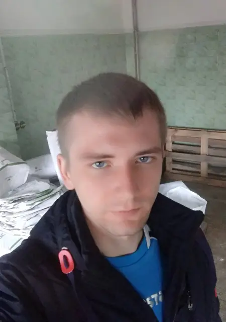 Максим из Павлограда, мне 31, познакомлюсь для приятного времяпровождения